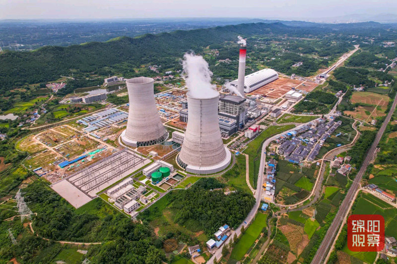 四川首臺超超臨界百萬千瓦發(fā)電機組在江油正式投運 2021.8 田明霞 吳勇 張彬.jpg