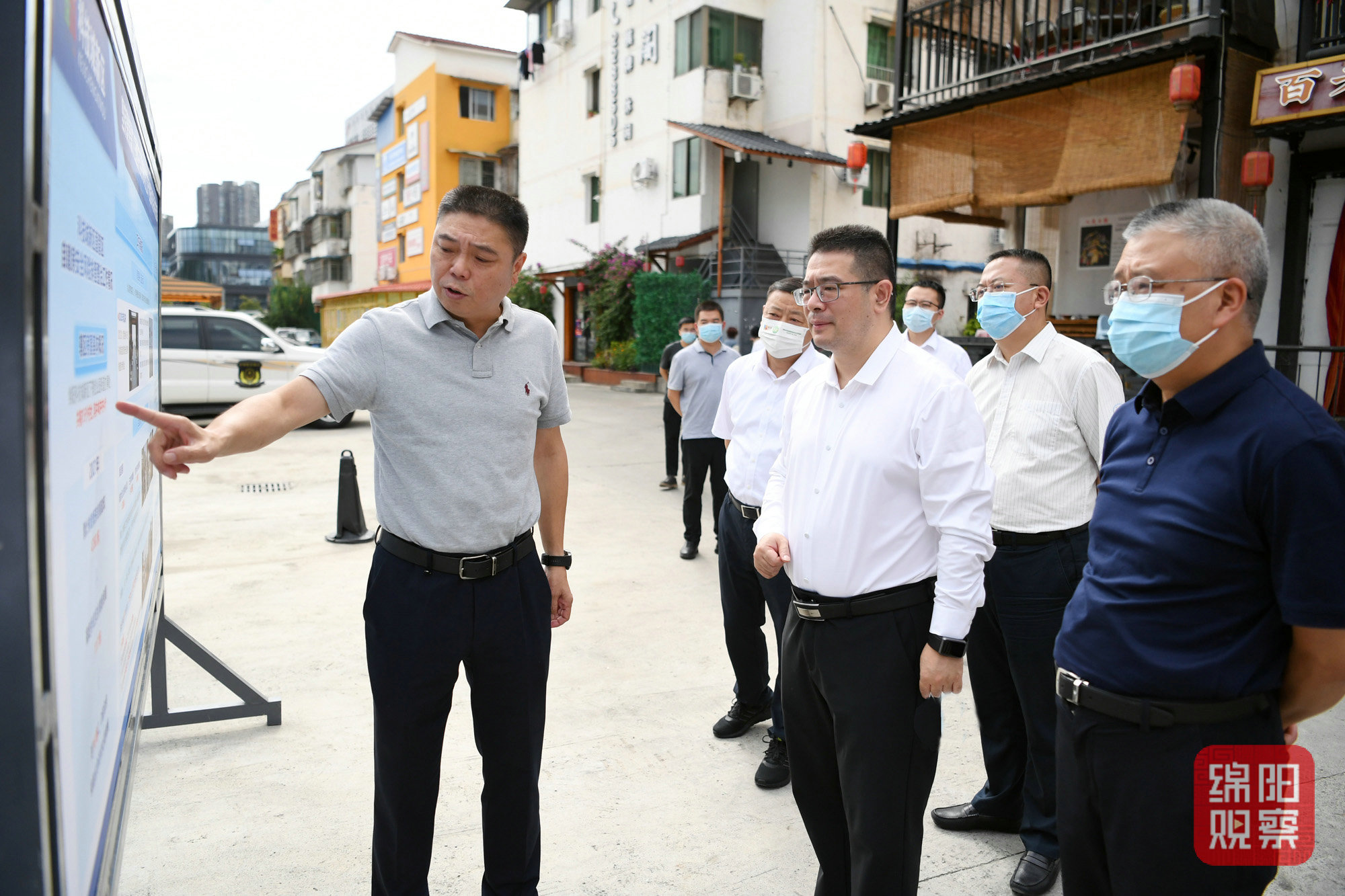 2022年9月5日，李云督導(dǎo)自建房安全專項(xiàng)整治工作2  張莉 攝.jpg